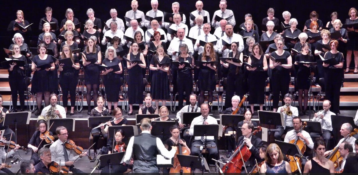 Bild des Städtischen Musikverein Gladbecks beim Konzert 2023 mit den Bergischen Symphonikern